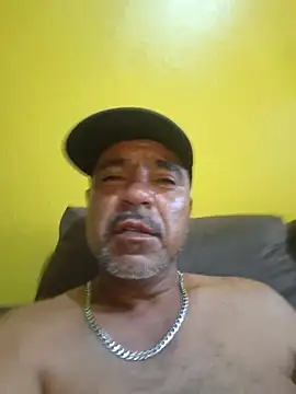andre12067 XXX чат на живо