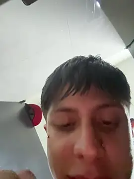 MikeHunteer Obrolan Langsung XXX