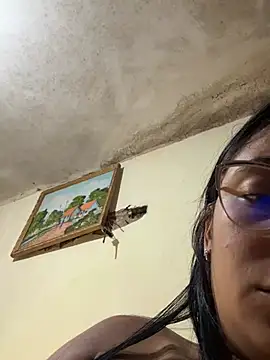 Chat XXX en directo de Rouse_Stuniing