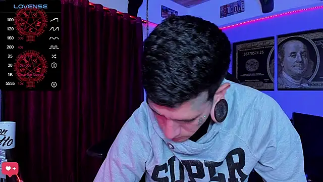 Živý XXX chat jhonny__ackerman
