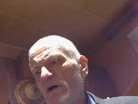Chat +18 de 1973teacher ao vivo