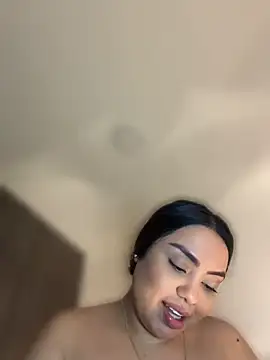 Chatroom XXX en direct de valeria2019hot