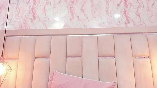 Little_Ariana26 – Naživo XXX chat
