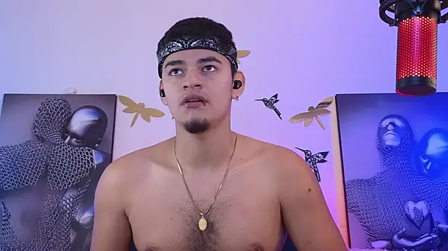 VikoHands' Live XXX Chat