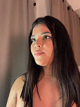 Živý XXX chat Sara-Evans