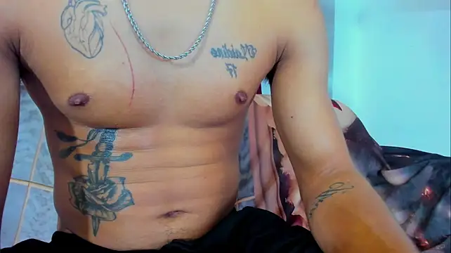 Boy_Leon_X Live XXX-Chat