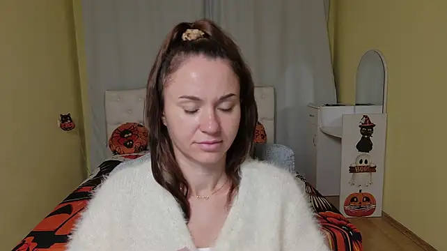 KaraCriegs' Live XXX Chat