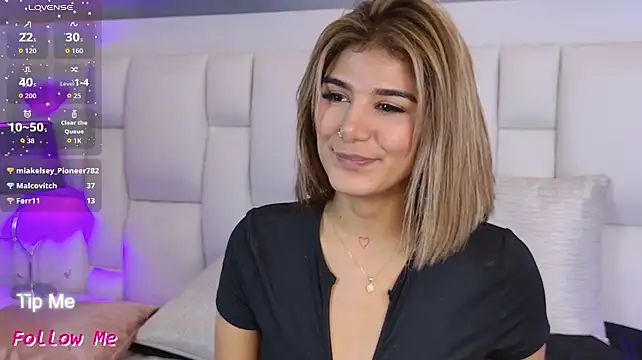 MiaKelsey Chat XXX in diretta