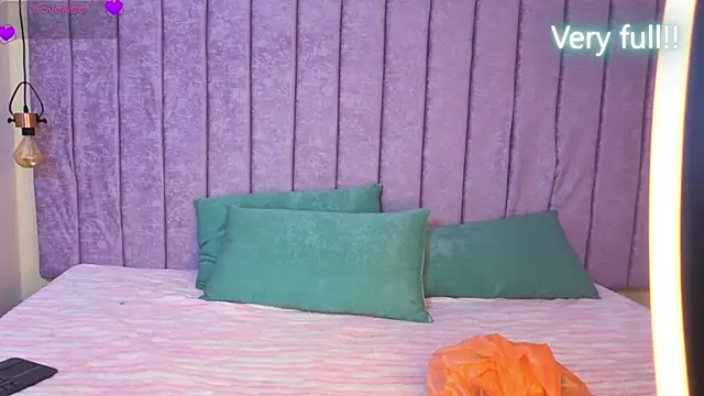 Czat XXX na żywo – Sara-Messy