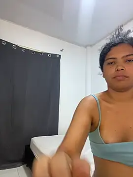ms_ivanna লাইভ XXX চ্যাট
