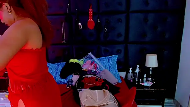 Chat +18 de Cloelombard ao vivo