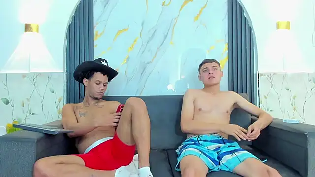 aslan_blessed's Webcam Show