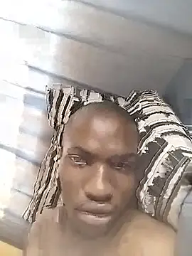 צ'אט XXX בשידור חי של Breezyvikky
