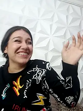 دردشة Sahaara الجنسية المباشرة