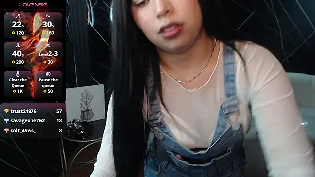 Chat XXX en directo de luna_dreamwet