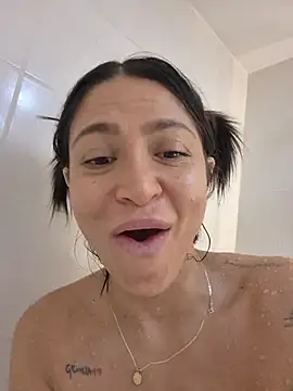 Ina_Jody_ Chat XXX live
