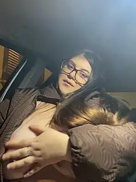 alealexysbbw's Live XXX Chat