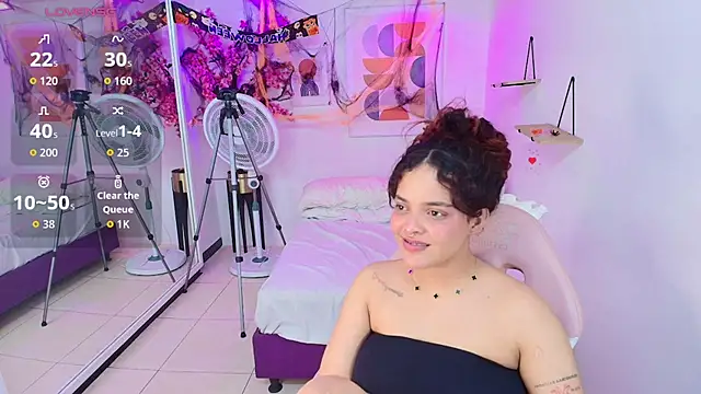 Maggy_t18 Live XXX Chat