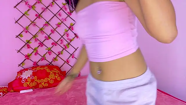 cotton_candyy33's Live XXX Chat