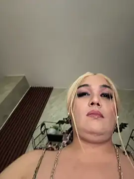 DirtyKhloy লাইভ XXX চ্যাট