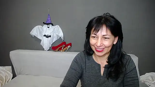 LiluGrants Live XXX-Chat