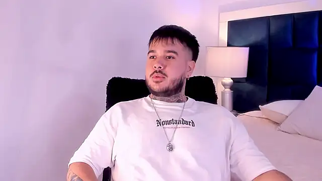 Czat XXX na żywo – DanteBlossom
