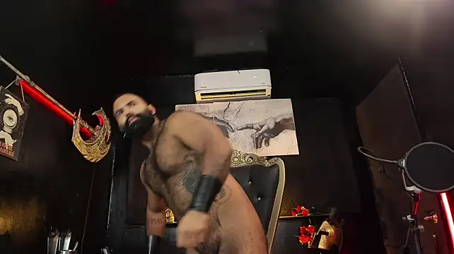 XXX chat uživo modela BeardAndrew