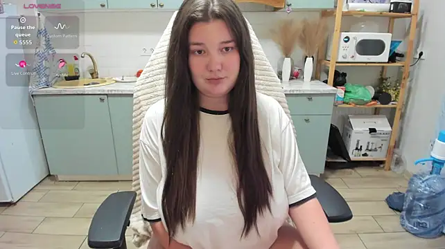 LinaElasm Chat XXX in diretta