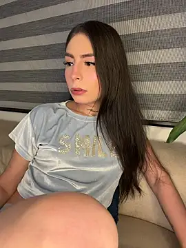 Camistar18 XXX чат на живо