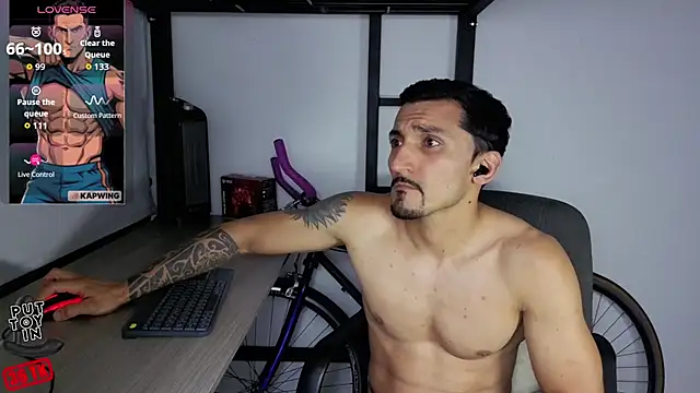 دردشة Marck_Muscle الجنسية المباشرة