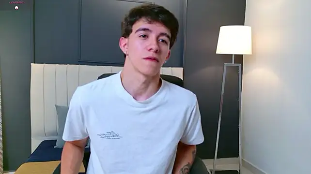 Austinbolt XXX чат на живо