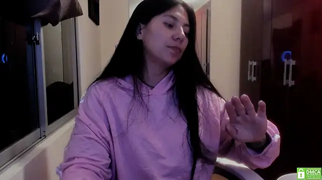 wishm3 Chat XXX in diretta