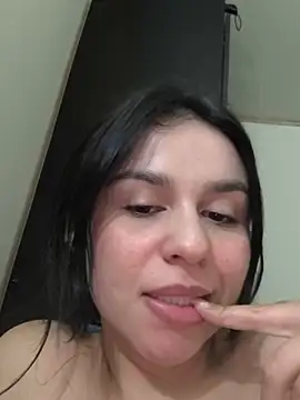 دردشة Daniela-rosee الجنسية المباشرة