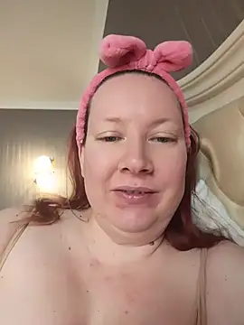 GoddessLara's Webcam Show