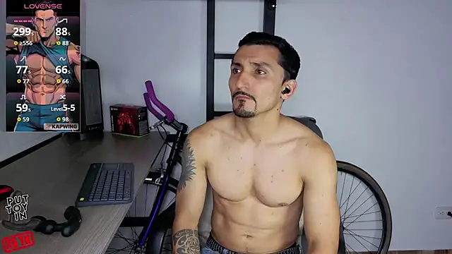 دردشة Marck_Muscle الجنسية المباشرة