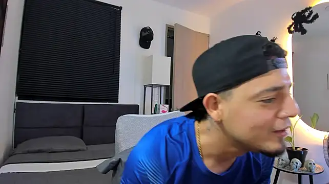 alejandro_calderon1 Obrolan Langsung XXX