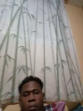 XXX chat uživo modela Chocoperla