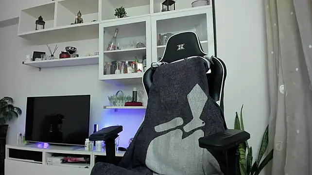 XXX chat uživo modela ToddClaytonn