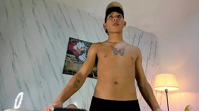 Онлайн чат XXX BIG_AVENGERS