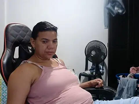 Adriana_0312 Live XXX-chat