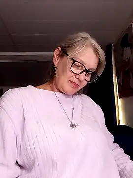 irinamaux Chat XXX in diretta