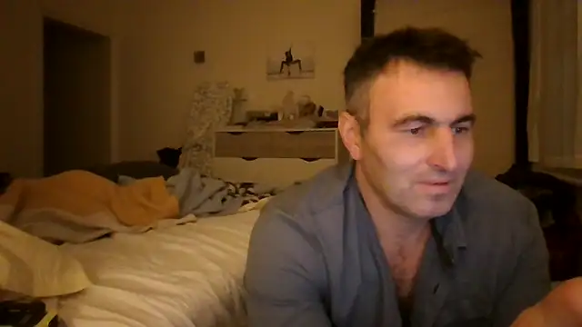 XXX chat uživo modela Hakfin666
