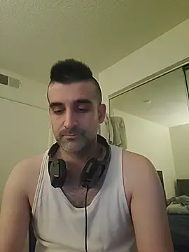 Chat XXX en directo de myth5hk