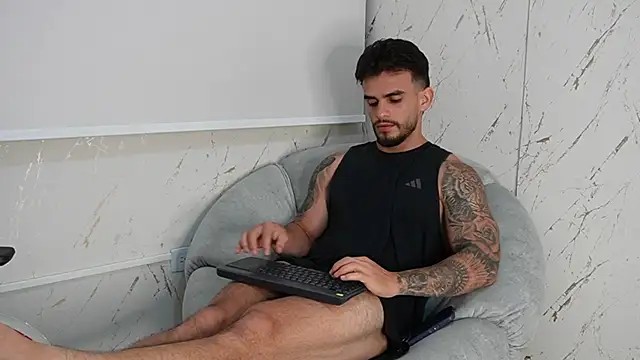 Chat XXX en directo de Ricardogo19
