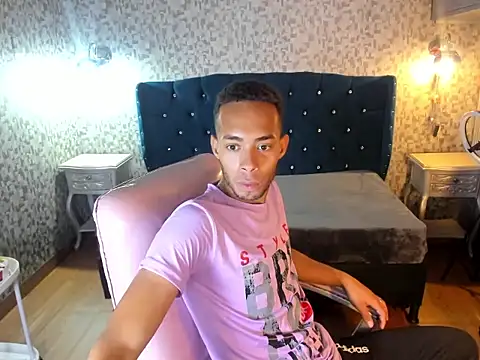 Chat +18 de PatrickANDSofi ao vivo