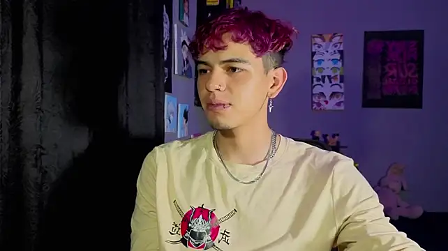 MikeyKuron Live XXX chat
