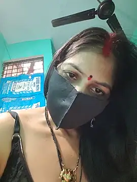 simran_bby 现场XXX聊天