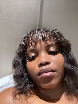 Chat XXX en directo de Xoli_11