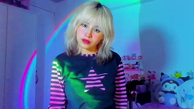 Akane-Mou Chat XXX live