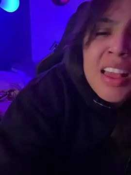 Chat +18 de miacanela_xo ao vivo